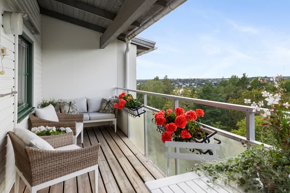 Sidensvansvägen 81, Sollentuna