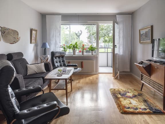 Flintlåsvägen 11, Sollentuna