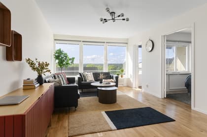 Mirabellbacken 14, Hässelby Strand