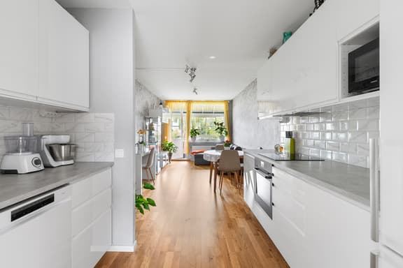 Kavallerigatan 70, Upplands Väsby