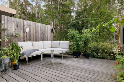 Storkällans väg 3, Älta Lovisedal