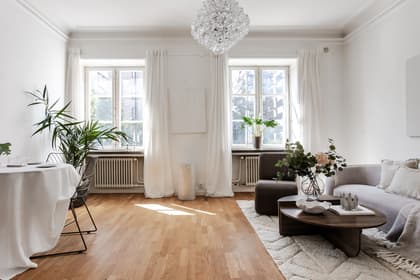 Kungsgatan 8, Centrum