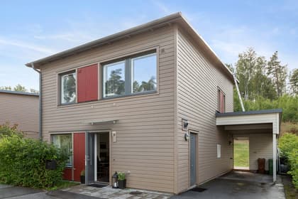 Skvaltagatan 14, Centrala Väsby