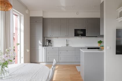 Bullerbygatan 117, Gyllins Trädgård