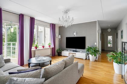 Skeppargränd 3, Rotebro