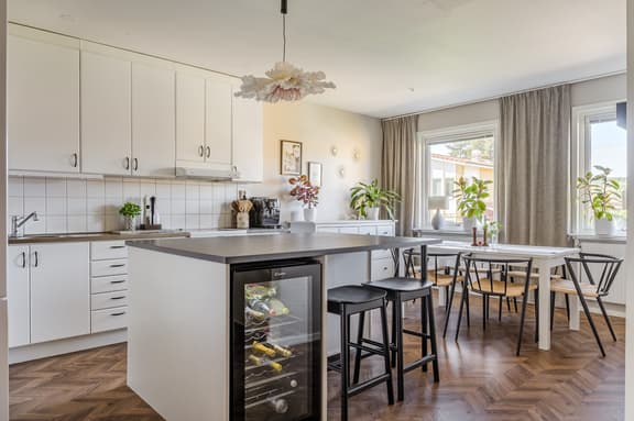 Peders väg 47, Falun