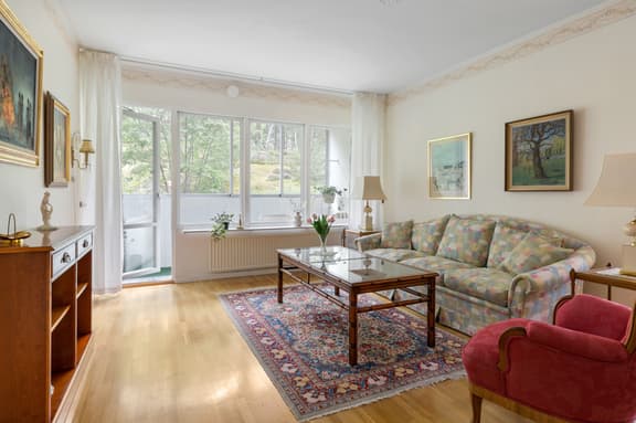 Kaplansbacken 1, Sollentuna