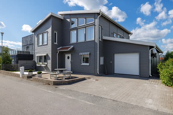 Disagatan 3, Örebro