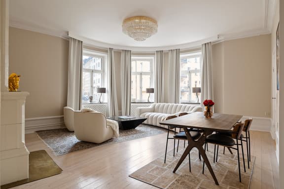 Tomtebogatan 27, Stockholm