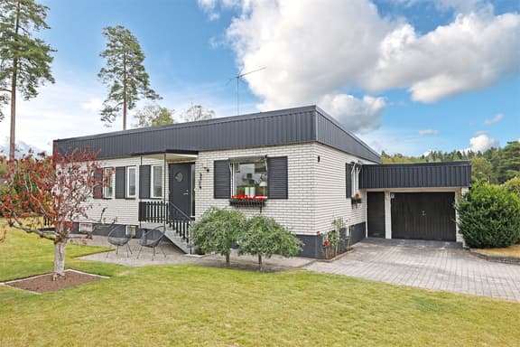 Vråes väg 9, Sävsjö