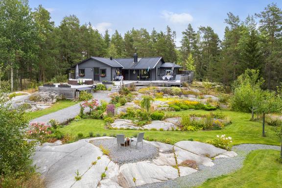 Kvarnsjövägen 14, Österåker