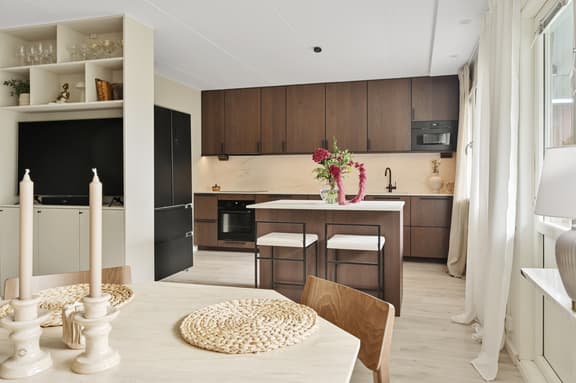 Holmvägen 36, Upplands Väsby