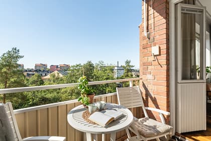 Råsundavägen 146, Näckrosen