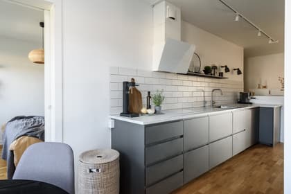 Kungsgatan 19B, Centrum