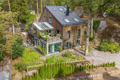 Pelles väg 17, Trollbäcken