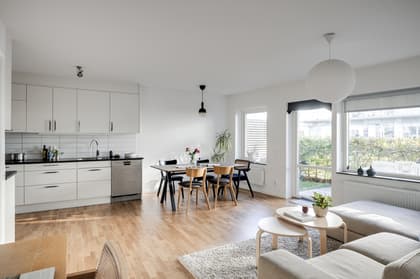 Mittlinjen 9A, Arenaparken