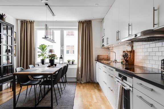 Pionjärgatan 20, Örebro