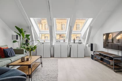 Drottninggatan 94, Norr