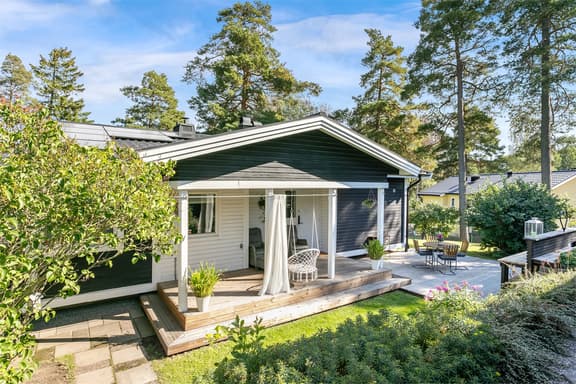 Trombvägen 1, Järfälla