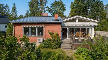 Bävervägen 2, Handen