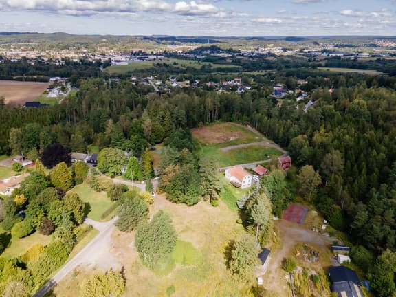 Furuhöjdsvägen 4, Mark