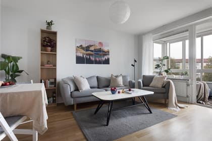 Runvägen 8, Kvarnbergsplan