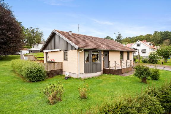 Villavägen 1, Svenljunga