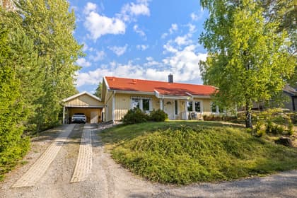 Pilvägen 10, Tullinge Villastad
