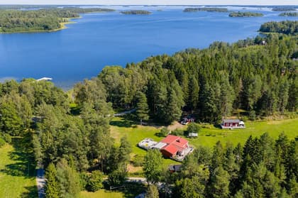 Långkärrsvägen 1, Ljusterö