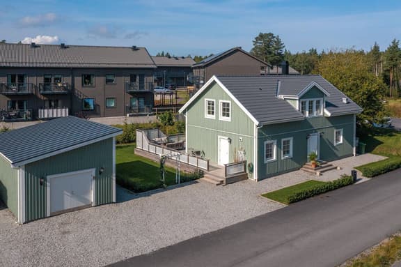 Björnbärsstigen 7, Strängnäs