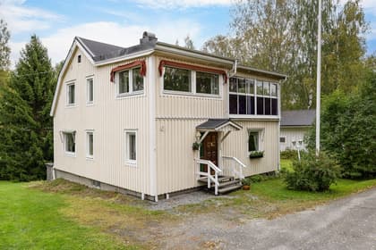 Rosenbäcksvägen 6, Dynäs