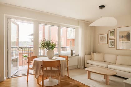 Tollareslingan 18, Tollare