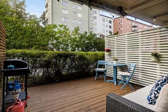 Huvudstagatan 33, Solna