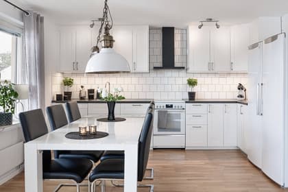 Kornettstigen 3, Brunna