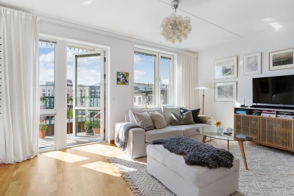 Paradgatan 51, Solna