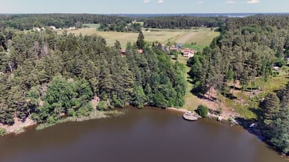 Solvändan 10, Adelsö