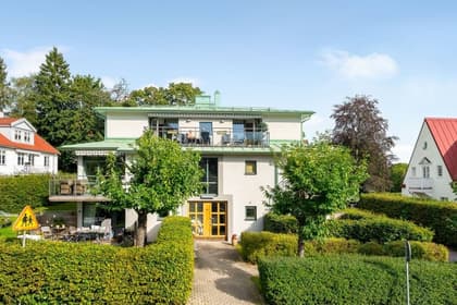 Drottvägen 11, Hersby