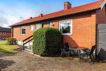 Rydbergs väg 21, Författarbyn