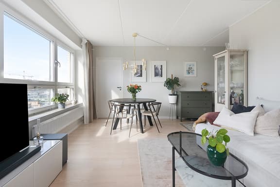 Kolonnvägen 6, Solna