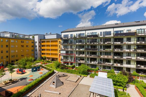 Lackerargränd 12, Huddinge
