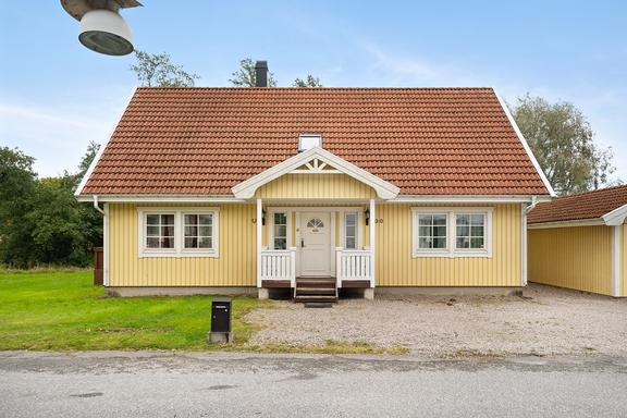 Wadströms väg 30, Södertälje