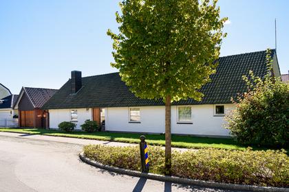 Viktor Rydbergsgatan 17, Väster