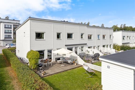 Fågelbärsvägen 13, Linköping