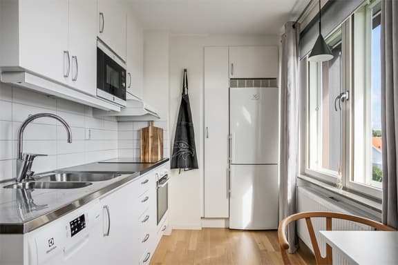 Växthusvägen 7, Upplands-Bro