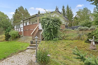 Skogshyddevägen 22, Djurhamn