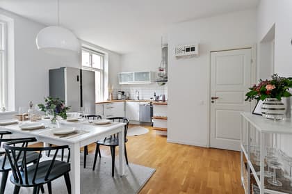 Persgatan 56, Centrum