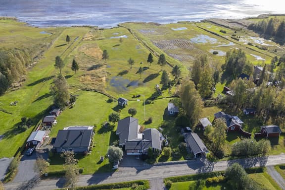 Storviksandsvägen 30, Umeå