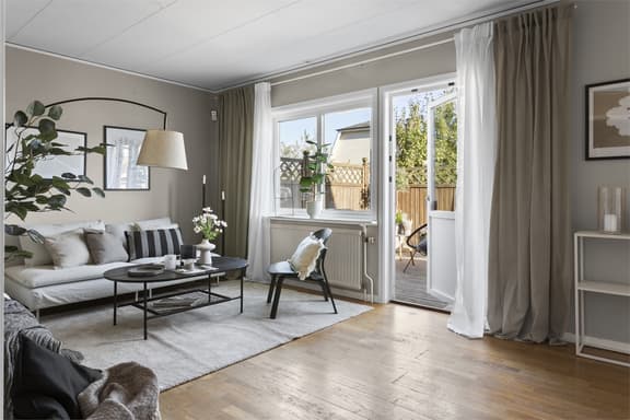 Tröingevägen 13, Falkenberg