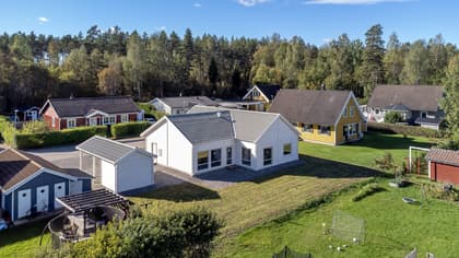 Skovelvägen 8, Heby