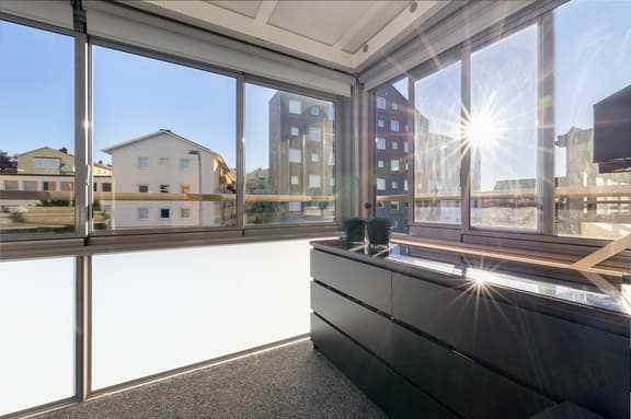 Frihetsvägen 9, Järfälla